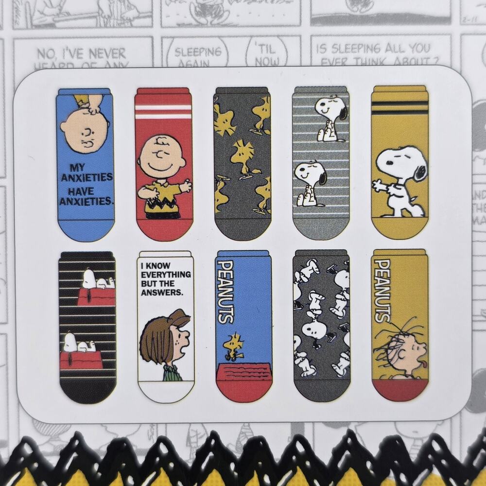 PEANUTS Women's 10 Pair Pack Low Cut Socks Shoe Size 4-10 New Snoopy - Picture 2 of 10